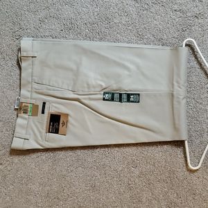 Dockers Khaki 34/32